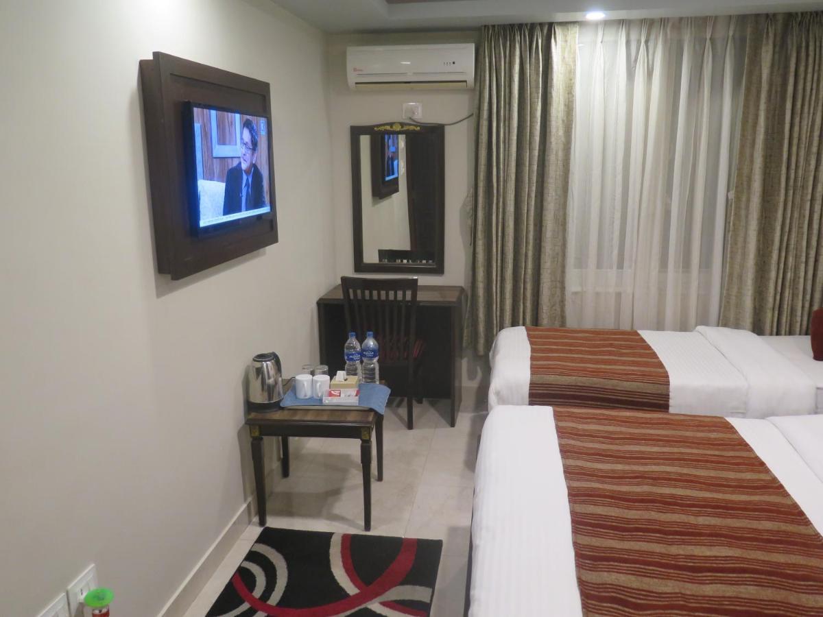 קטמנדו Hotel Pipal Tree מראה חיצוני תמונה